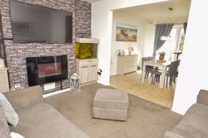 Lounge- click for photo gallery